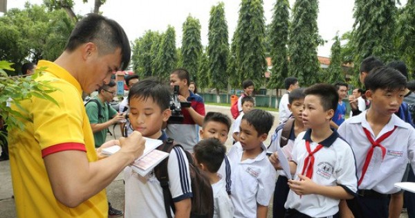 Công Vinh sắp mở học viện bóng đá ở Sài Gòn