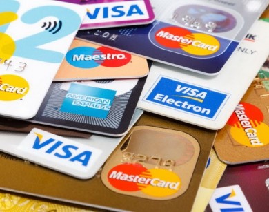 Chấn chỉnh cho vay tiêu dùng, kiểm soát chặt hoạt động phát hành thẻ tín dụng