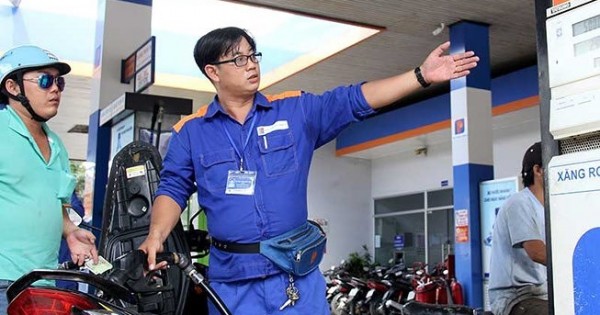 Giá xăng dầu đồng loạt tăng mạnh từ 15h chiều nay (23/5)