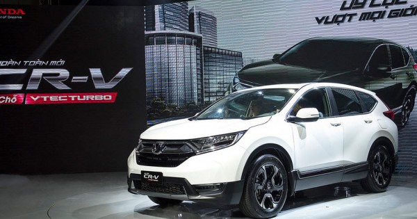 Giá xe ôtô hôm nay 3/7: Honda CRV 2018 tăng 10 triệu đồng