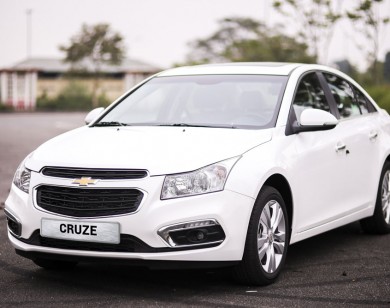 Giá xe ôtô hôm nay 5/7: Chevrolet Cruze 2018 giảm 50 triệu đồng