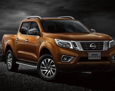 Giá xe ôtô hôm nay 15/7: Nissan Navara giảm 10-20 triệu đồng