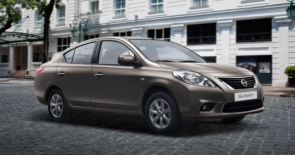 Giá xe ôtô hôm nay 18/7: Nissan Sunny 2018 tăng 14 triệu đồng