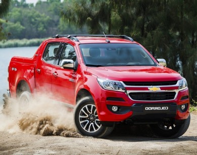 Giá xe ôtô hôm nay 19/7: Chevrolet Colorado giảm 30-50 triệu đồng