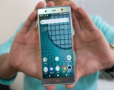 So sánh kích thước: Sony Xperia XZ2 Premium là chiếc smartphone lớn nhất của năm 2018!