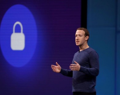 Facebook bị cổ đông kiện vì giá cổ phiếu giảm mạnh