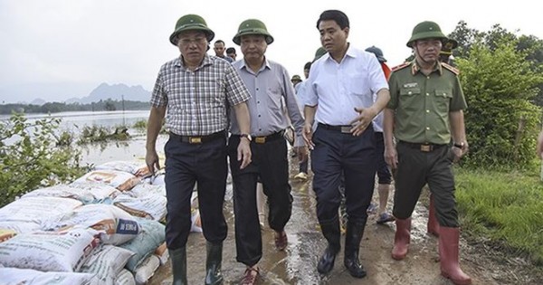 Chủ tịch Hà Nội: Sẵn sàng di dời 14.000 hộ dân trong đêm để tránh lũ