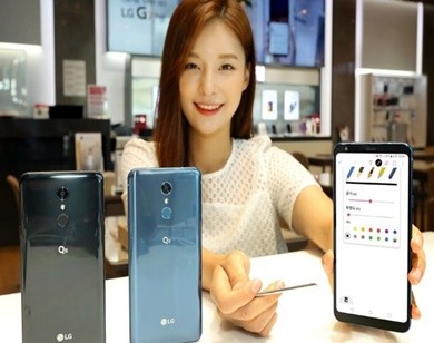 LG Q8 (2018) ra mắt: không có điểm chung nào với Q8 gốc, lại giống Q Stylo 4 hơn