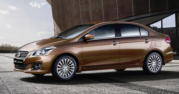 Giá xe ôtô hôm nay 17/8: Suzuki Ciaz giảm 66 triệu đồng