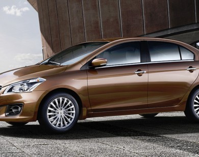 Giá xe ôtô hôm nay 17/8: Suzuki Ciaz giảm 66 triệu đồng