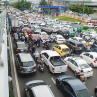 Cần tạo sân chơi bình đẳng cho taxi truyền thống và GrabTaxi