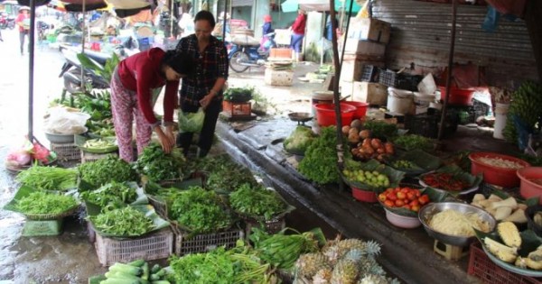 Giá rau xanh tăng “chóng mặt”