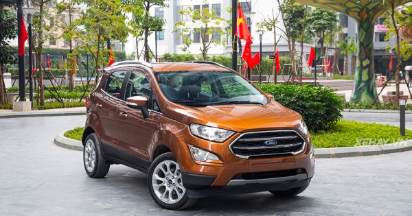 Giá xe ôtô hôm nay 14/9: Ford EcoSport 2018 giảm nhẹ