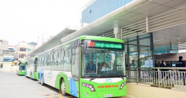 Từ 10/10, tuyến BRT Kim Mã - Yên Nghĩa dùng vé điện tử