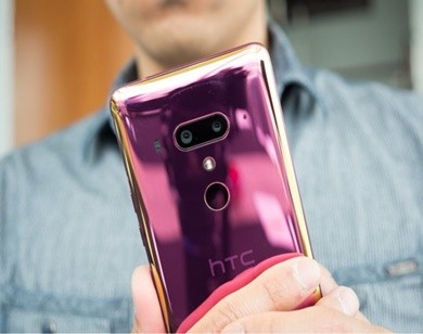 Điện thoại blockchain của HTC có thể trông giống như một chiếc HTC U12+ trong suốt