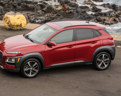 Giá xe ôtô hôm nay 25/10: Hyundai Kona có giá 615 - 725 triệu đồng