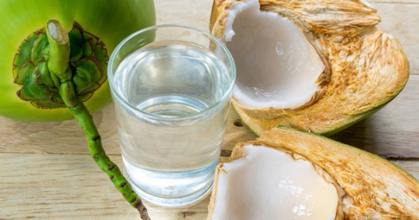 Điều gì xảy ra nếu bạn uống nước dừa trong 1 tuần