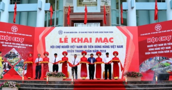 Khai mạc hội chợ “Người Việt Nam ưu tiên dùng hàng Việt Nam” quận Thanh Xuân