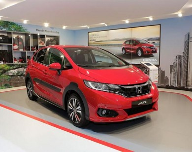 Giá xe ôtô hôm nay 18/11: Honda Jazz có giá 544-624 triệu đồng