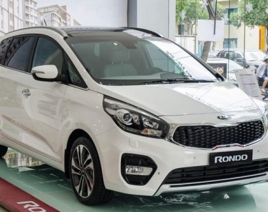 Giá xe ôtô hôm nay 20/11: Kia Rondo 2018 giảm 20 triệu đồng