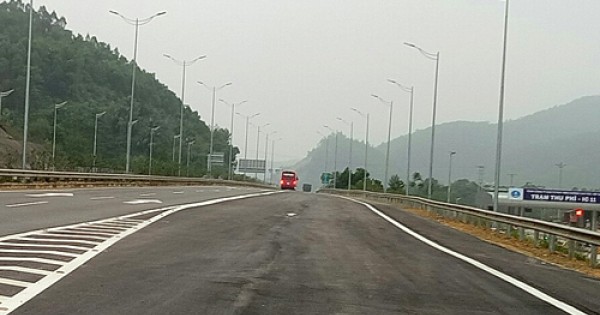 Từ ngày (25/11), thu phí nút giao IC11 (Km98+500) cao tốc Nội Bài-Lào Cai