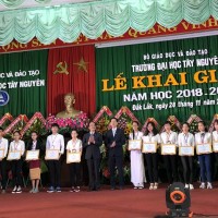 Đạm Cà Mau trao 60 suất học bổng nông nghiệp cho sinh viên nông nghiệp