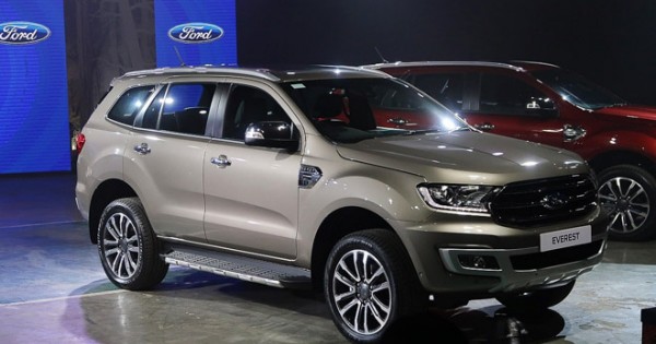 Giá xe ôtô hôm nay 11/12: Ford Everest có giá 999-1.399 triệu đồng