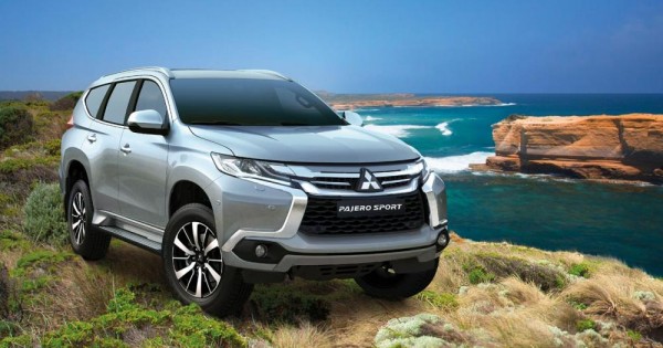 Giá xe ôtô hôm nay 23/12: Mitsubishi Pajero Sport tăng nhẹ