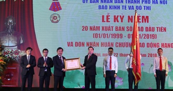 Báo Kinh tế và Đô thị kỷ niệm 20 năm ra số đầu tiên