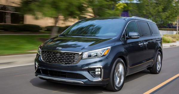 Giá xe ôtô hôm nay 24/12: Kia Sedona 2019 có giá 1,129-1,429 tỷ đồng