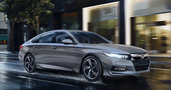 Giá xe ôtô hôm nay 17/1: Honda Accord có giá 1,203 tỷ đồng