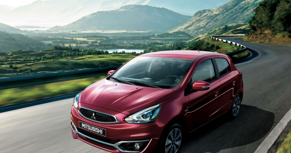 Giá xe ôtô hôm nay 24/1: Mitsubishi Mirage có giá 350,5-495,5 triệu đồng