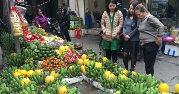 Trái cây bày mâm ngũ quả tăng giá 'chóng mặt'