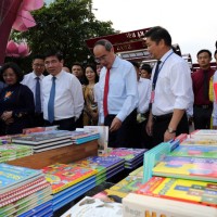 TP Hồ Chí Minh: Rộn ràng khai mạc "Lễ hội đường sách Tết Kỷ Hợi 2019"