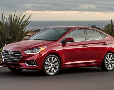 Giá xe ôtô hôm nay 4/2: Hyundai Accent 2019 có giá 425-540 triệu đồng