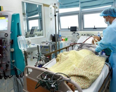 Nhiễm cúm A/H1N1 thai phụ mang song thai tử vong