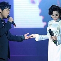 Lệ Quyên và Quang Lê tái hiện bản “hit” gần 100 triệu view trên sân khấu