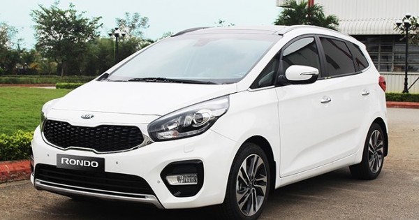 Giá xe ôtô hôm nay 1/4: Kia Rondo có giá 609-779 triệu đồng