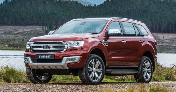 Giá xe ôtô hôm nay 6/4: Ford Everest có giá 999-1.399 triệu đồng