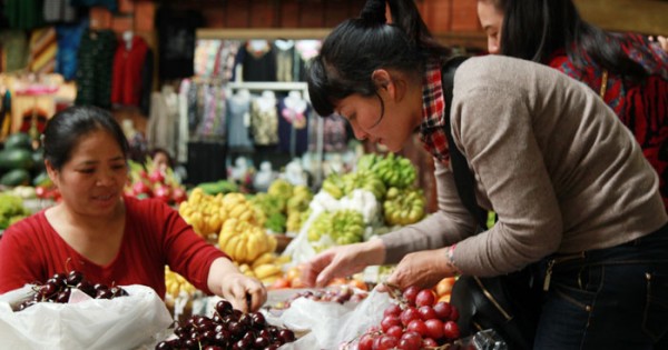 Nông sản ngoại “đội lốt” hàng Việt: Lỗi tại ai?