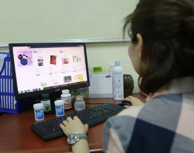 Thực phẩm chức năng online: Ngành chức năng không quản xuể