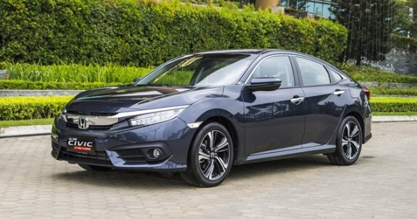 Giá xe ôtô hôm nay 27/4: Honda Civic có giá 729 - 934 triệu đồng