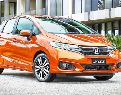 Giá xe ôtô hôm nay 1/5: Honda Jazz có giá 544-624 triệu đồng