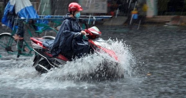 Dự báo thời tiết ngày 2/5: Hà Nội tiếp tục có mưa rào và dông