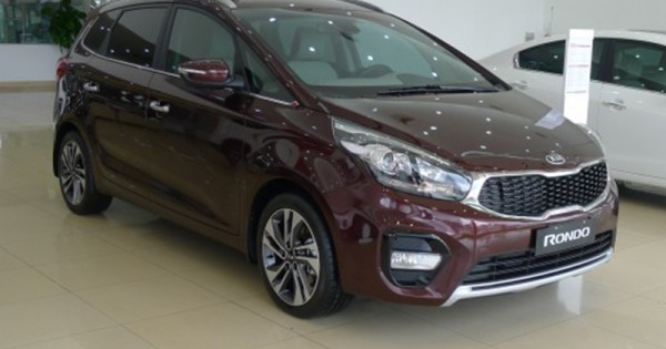 Giá xe ôtô hôm nay 4/5: Kia Rondo có giá 609-779 triệu đồng