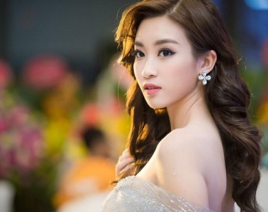 Đỗ Mỹ Linh ngồi ghế nóng Hoa hậu Doanh nhân Việt - Hàn 2019