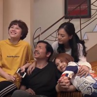 'Về nhà đi con' tập 36: Ông Sơn xúc động dặn dò 3 cô con gái