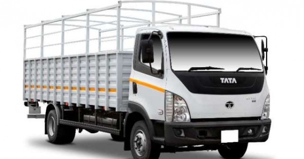 Tata Motors ra mắt dòng xe tải Ultra tại thị trường Việt Nam