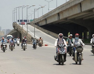 Dự báo thời tiết ngày mai 9/6: Hà Nội ngày nắng nóng, đêm có mưa rào và dông