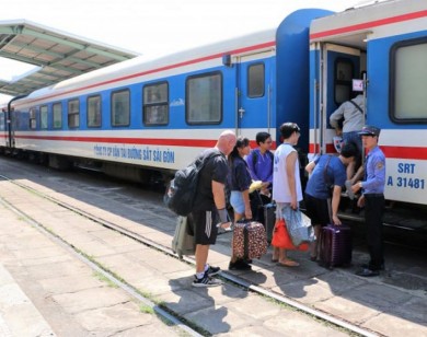 Ngành Đường sắt khuyến cáo hành khách tránh mua nhầm vé giả
